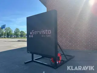Udendørs LED facadeskærm med stativ Servisto