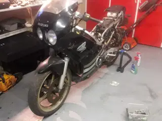 Suzuki gsxr 250 NY pris