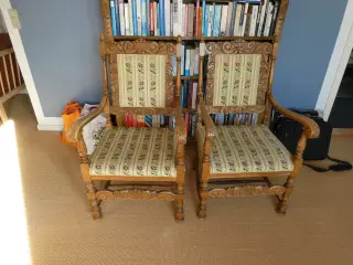 Antikke polstrede stole