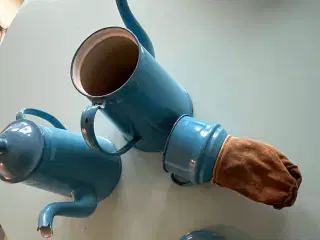 Madam blå, 2 stk. 1 3 l og 1 2 l