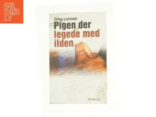 Pigen Der Legede Med Ilden (Millennium, 2. Bind) af Stieg Larsson (Bog)