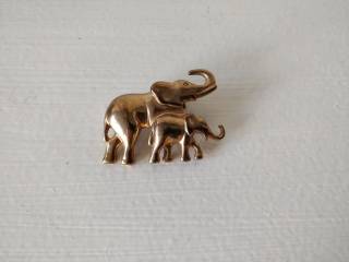 Broche