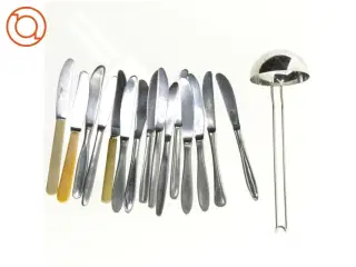 Suppeske og knive (str. 29 x 6 cm)