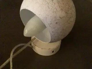 Ball lamper