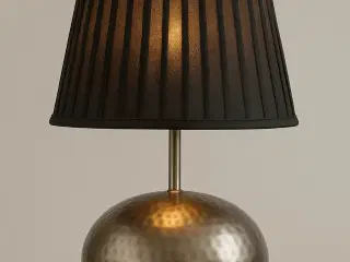 Madam Stoltz-lampe