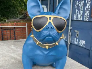 Buldog i plastpolyester 