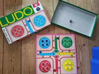 Gammelt Retro Ludo Brætspil