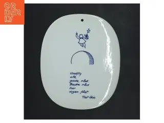 Keramisk platte med citat af Piet Hein fra Royal Copenhagen (str. 17x14 cm)