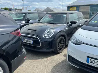 MINI Cooper SE  