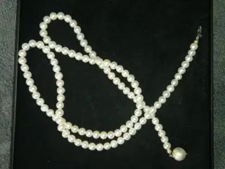 FERSKVANDSPERLE KÆDE MED ZIRKONIA STEN, 67 CM