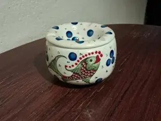 Håndlavet askebærger