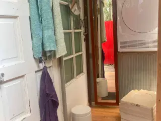 Tiny Bed. Bed and breakfast