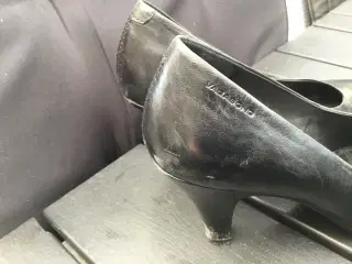 Pumps sort vagabond 