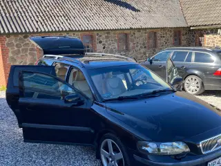 Volvo v70 2,5T AWD aut. 209 hp