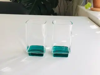 11 firkantede shotglas med tyrkis bund
