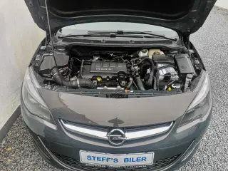 Opel Astra 1,4 T 140 Enjoy