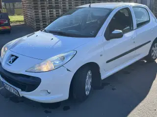 PEUGEOT 206+ ÅRG 2011