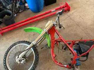 Kawasaki kx80 PROJEKT!!