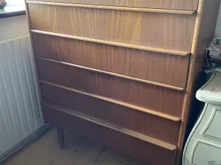 Teaktræskommode med 6 skuffer
