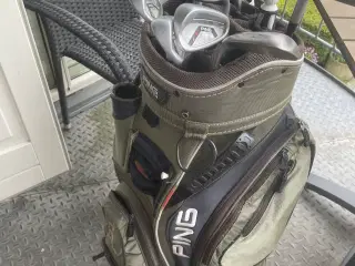 9stk ping I25 + Ping golfbag