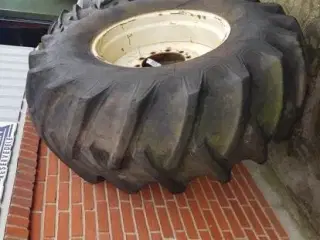 32"   24.5-32