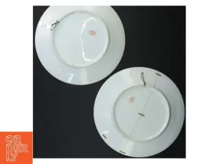 Porcelænstallerkener med blomstermotiv (str. Ø 23 cm)