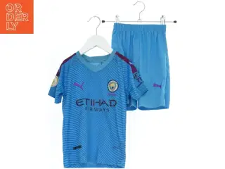 Manchester City fodbolduniform til børn fra Puma (str. 110)