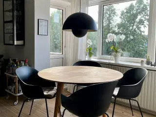 Spisebordsstole fra GUBI 4stk
