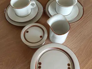 Domino stel hvid og brun kant 