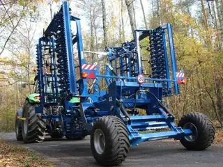 Rolmako U-684 5,0 m. bugseret