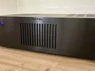 Rotel RB-1552 MKII – Effektforstærker