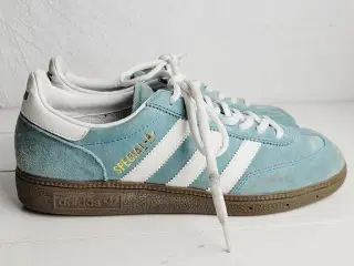 ⭐️- Adidas Handball Spezial - Klassisk Lyseblå
