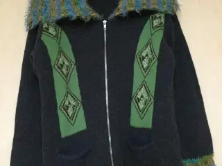 Varm uldtrøje / cardigan MICHA  65 % uld  str. 40