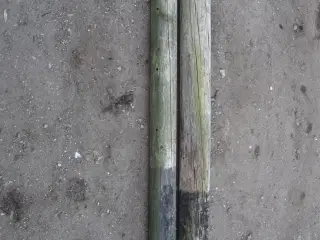 Telefon pæle 2 stk på 225cm og 245cm lange