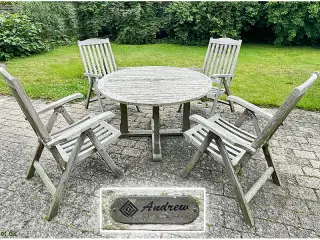 Havemøbler i massiv teak.
