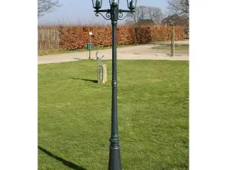 Lygtepæl med 3 arme 215 cm aluminium mørkegrøn/sort