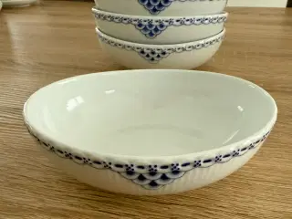 4 stk. smukke Royal Copenhagen Prinssesse skåle