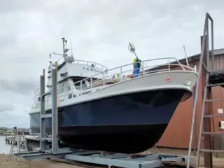 motorbåd, sommerhus, bo båd, hyggebåd,