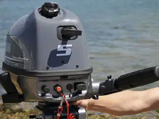 Yamaha F5