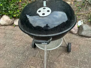 Weber kugle kulhrill 57 cm.