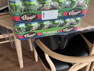 Tuborg Classic 0 % to kasser