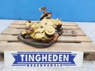 New Holland TX65 Vandpumpe 87840562