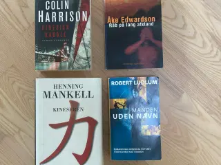 Bogpakke med spændende bøger. ENHEDSPRIS 5 KR/STK