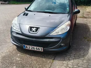 Peugeot 206+ 1.4 diesel 2010