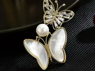Broche 