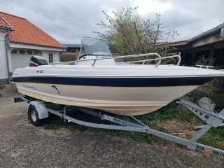 Olympic styrepultbåd m. motor og trailer