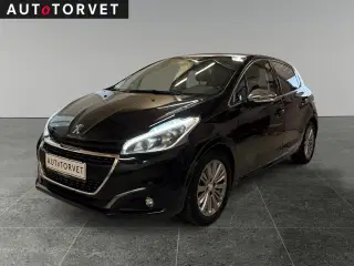 Peugeot 208 1,2 PureTech 82 Selection Sky