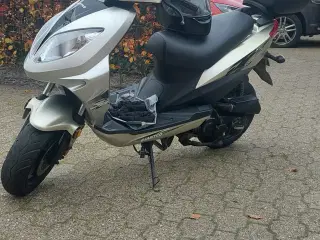 Scooter GIANTCO 45 (IKKE KNALLERT)