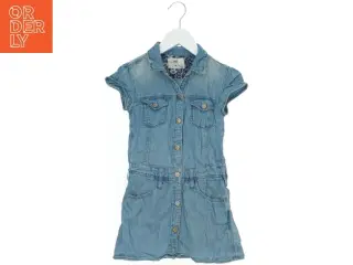 Denim kjole til børn fra H&M (str. 122)