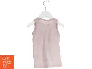 Lyserød tanktop med hjortedesign fra Mads & Mette (str. 92)